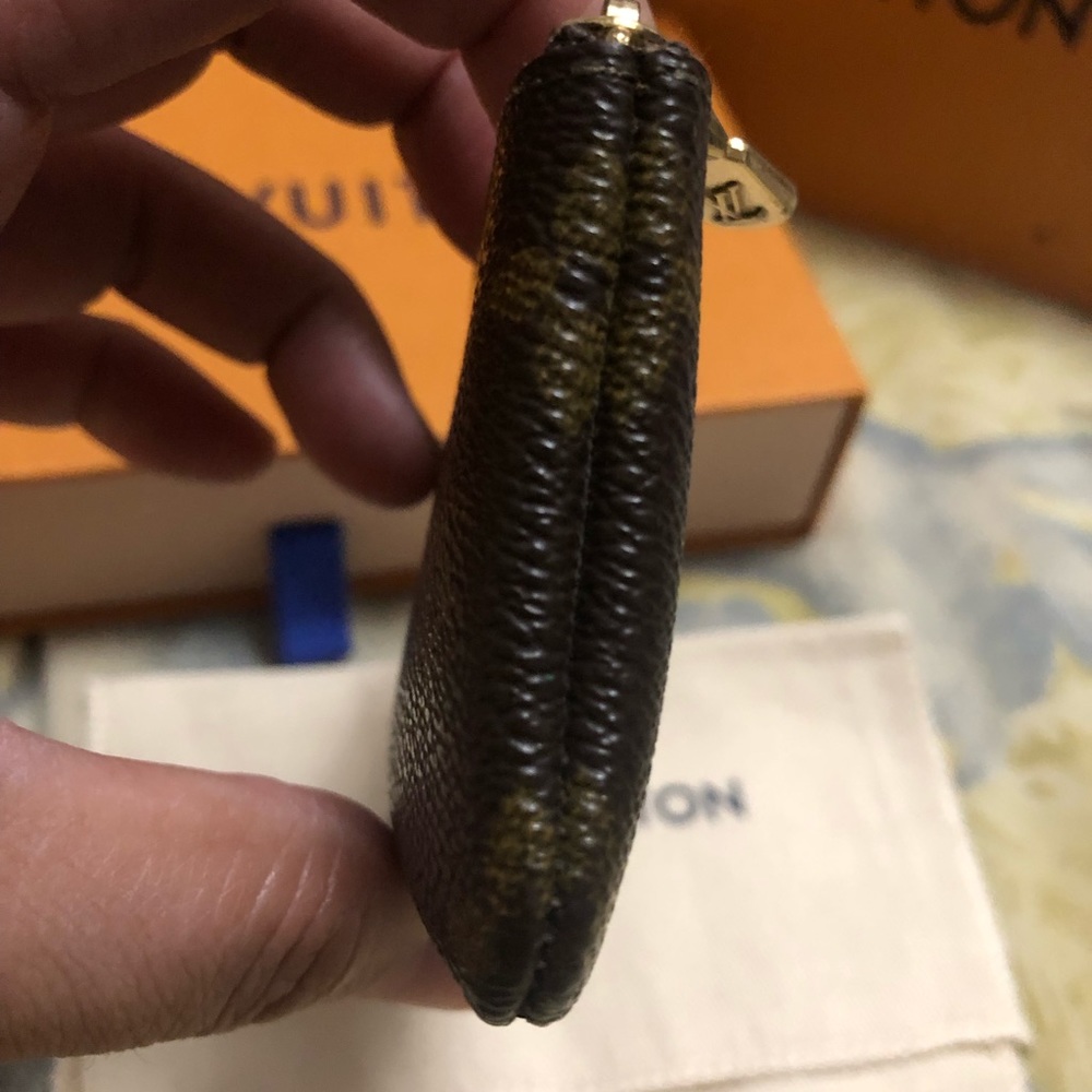 Key pouch - Picture 6 of 10